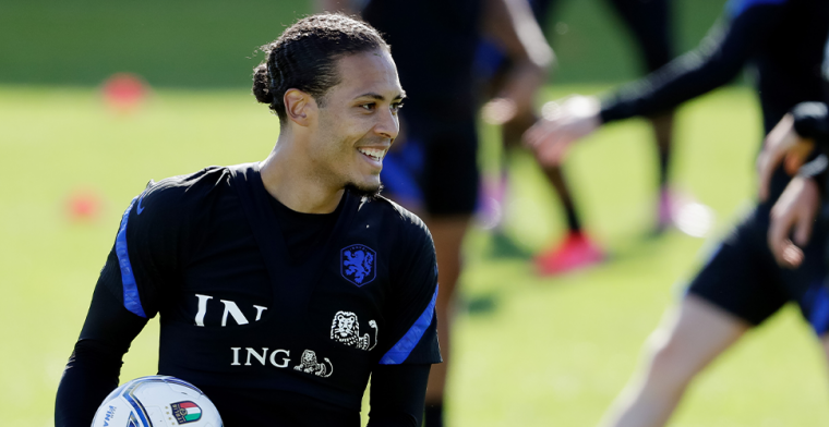 Van Dijk kan na 285 dagen weer lachen: Oranje-captain maakt rentree