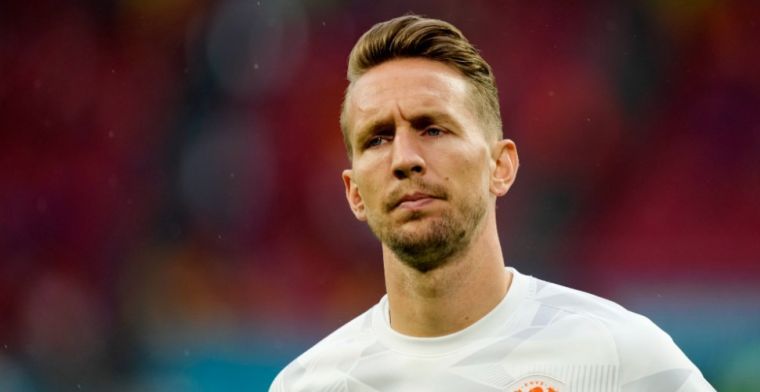 'Besiktas wil vol gaan voor De Jong, spits wil alleen PSV-comeback bij vertrek'