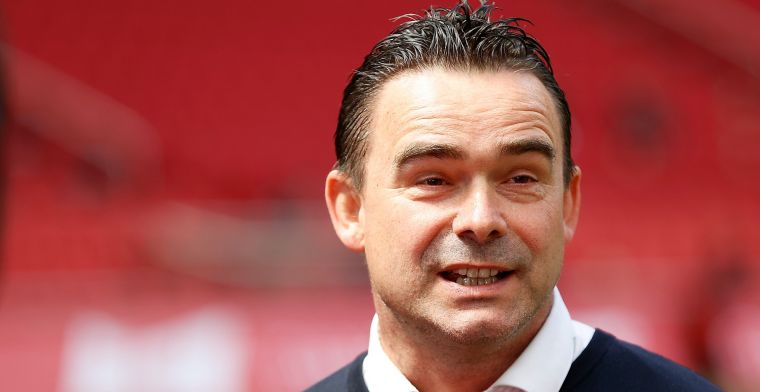 Overmars neemt gas terug bij Ajax: 'Keepers van 15 miljoen euro op ons lijstje'
