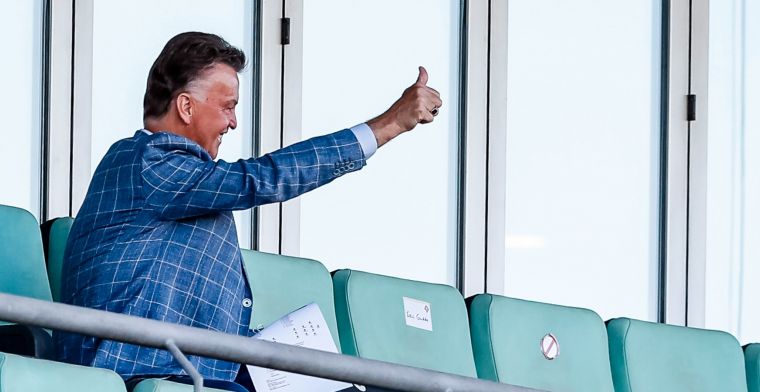 AD: Van Gaal peilde stemming bij 'kopstukken' Van Dijk, Wijnaldum en Memphis