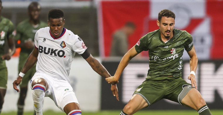 Meteen puntenverlies voor FC Emmen, domper in blessuretijd voor FC Volendam