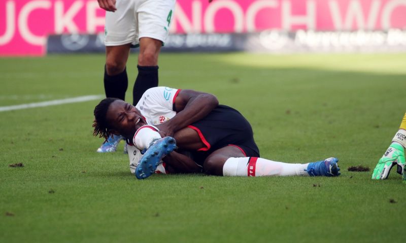 Update: Nederlands Stuttgart-talent Sankoh (17) wacht 'lange reis' na operaties Afbeelding: Update: Nederlands Stuttgart-talent Sankoh (17) wacht 'lange reis' na operaties