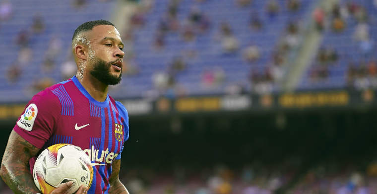Dolend Barcelona pakt nipt punt tegen Bilbao na treffer Memphis