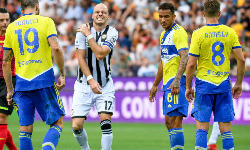 VAR voorkomt heldenrol voor Ronaldo in minuut 95 Afbeelding: VAR voorkomt heldenrol voor Ronaldo in minuut 95
