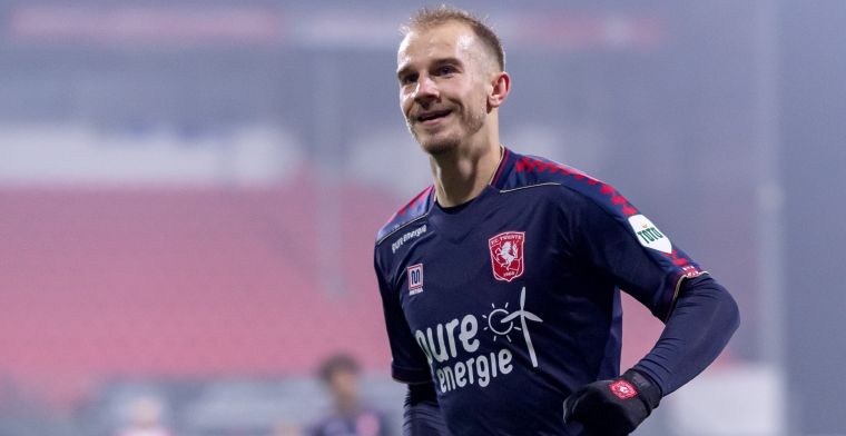 Cerny volgt oude club Ajax: 'Met z'n verjaardag nog een berichtje gestuurd'
