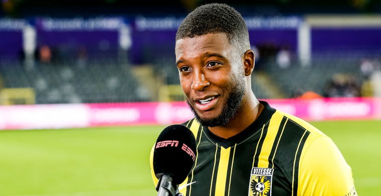 Bazoer breeduit lachend bij ESPN-desk: Moet wel een perfect plaatje zijn