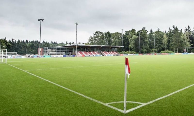 ED: eerste Deadline Day-'transfer' voor PSV, stagiair sluit aan bij Jong-team Afbeelding: ED: eerste Deadline Day-'transfer' voor PSV, stagiair sluit aan bij Jong-team