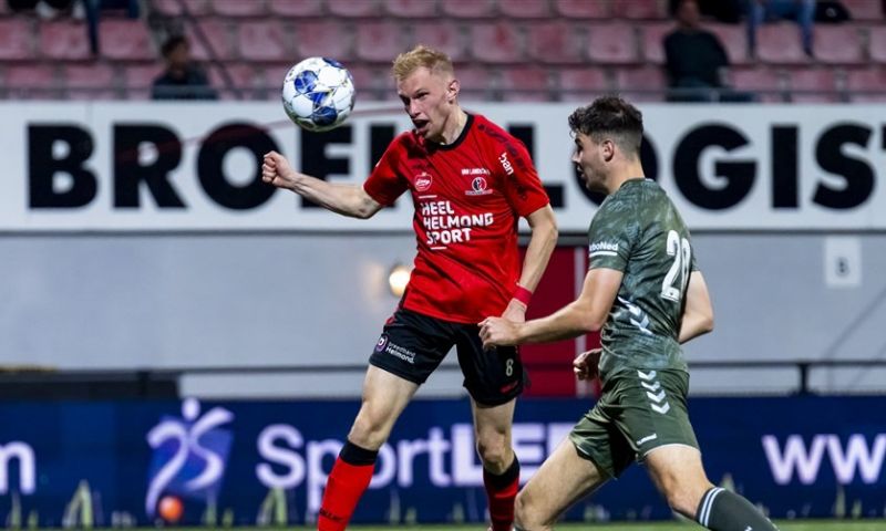 Teloorgang van Emmen houdt aan: Helmond Sport wint op De Braak Afbeelding: Teloorgang van Emmen houdt aan: Helmond Sport wint op De Braak
