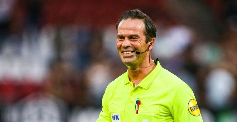 VAR Nijhuis keurde Ajax-doelpunt goed: 'Ik keek alleen maar of het bewust was'
