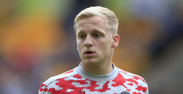 'Tijd raakt op' voor Van de Beek: 'Dit gebeurt er als je geld uitgeeft voor fans'