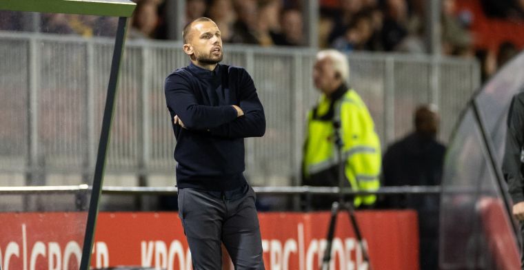 Heitinga onverbiddelijk voor De Waal na Jong Ajax-hattrick: 'Dan zat hij naast me'