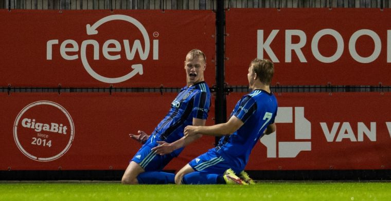 'Vind Haller echt een fenomeen, daar kijk je als spits van Jong Ajax wel tegenop'