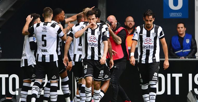 AZ in degradatiezone na krankzinnige nederlaag bij Heracles met vier beauty's