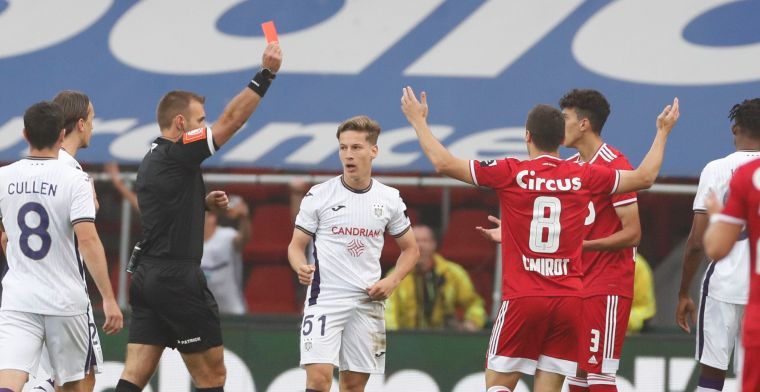 Klauss haalt hard uit naar Laforge: 'Bedankt om al onze matchen kapot te fluiten'