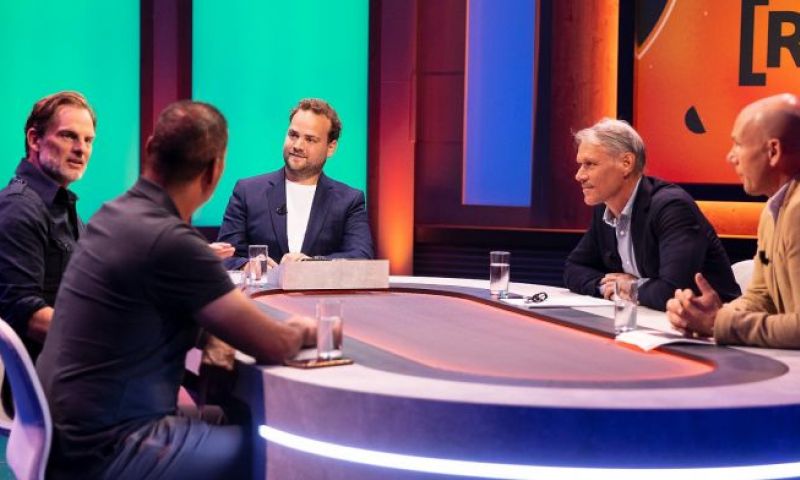 Van Basten kijkt vol bewondering naar Sporting-Ajax: 'Aan de bal zó comfortabel'