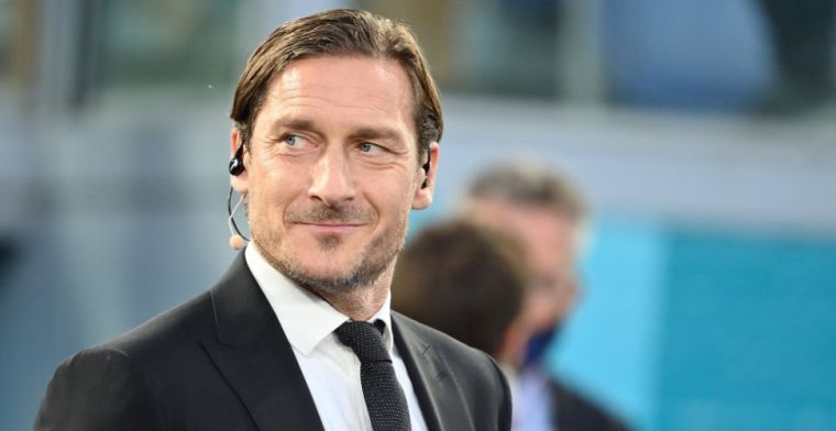 Totti ziet voetbalwereld snel veranderen: 'Is iedereen zijn goed recht, toch?'