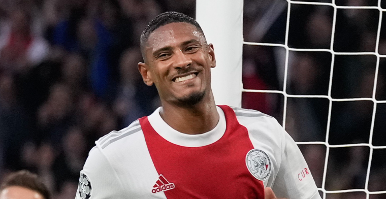'Prestaties Haller niet onopgemerkt gebleven: spits in beeld bij Dortmund'