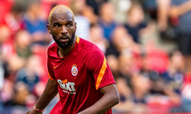 Babel legt sneer aan verbaasde Afellay uit: 'Wilde dit eigenlijk niet vertellen' Afbeelding: Babel legt sneer aan verbaasde Afellay uit: 'Wilde dit eigenlijk niet vertellen'