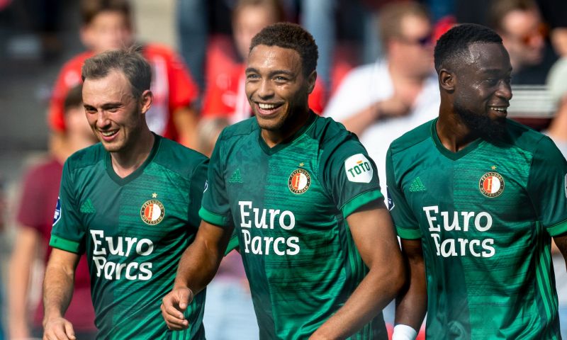 Van den Brom duidelijk duidelijk over Dessers: 'Moet gaan spelen bij Feyenoord' Afbeelding: Van den Brom duidelijk duidelijk over Dessers: 'Moet gaan spelen bij Feyenoord'