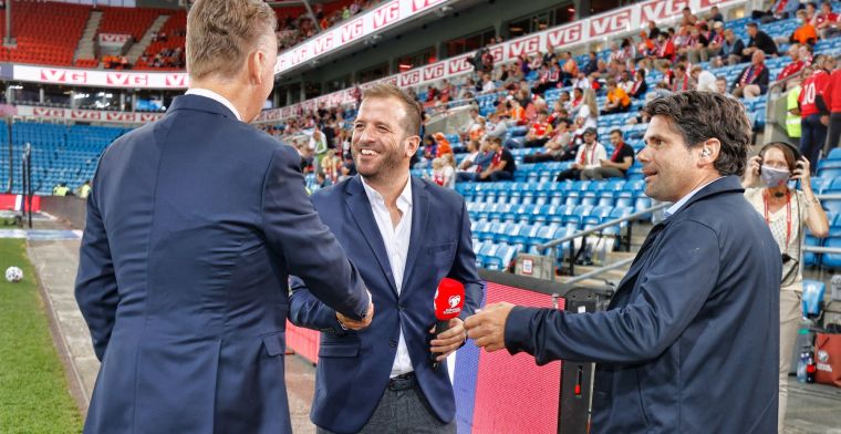 Van der Vaart boos: 'Hij staat daar als Oranje-international, niet als Ajacied'