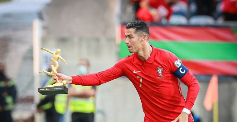 Ronaldo geeft zijn vriendin peperduur cadeau: Ik ben sprakeloos