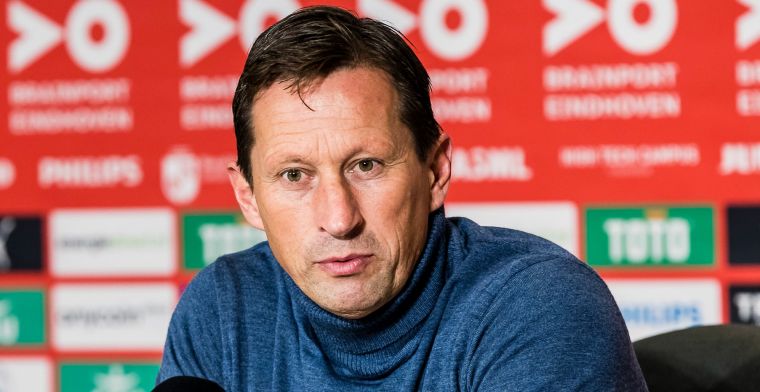 Schmidt wijst vergelijking PSV en Ajax af: Wat moet ik daar nou op zeggen?