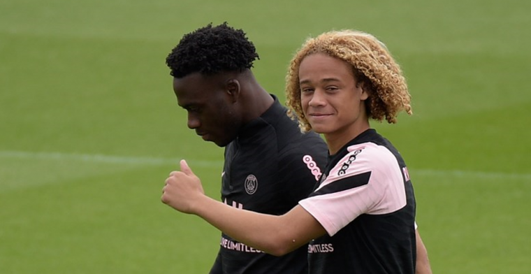 Simons loopt blauwtje bij oude bekende FC Barcelona