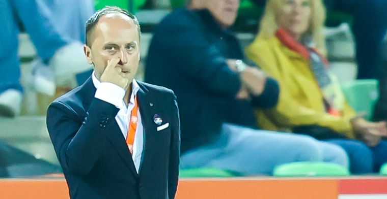 Problematische voorbereiding Oranje: bondscoach Parsons nog altijd onderweg