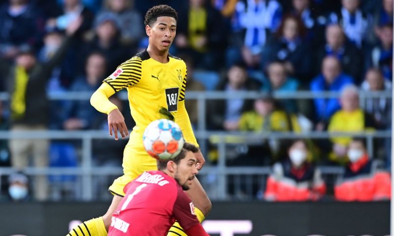Dortmund spoelt Ajax-kater weg, Bayern wint weer, zorgen voor Van Bommel Afbeelding: Dortmund spoelt Ajax-kater weg, Bayern wint weer, zorgen voor Van Bommel