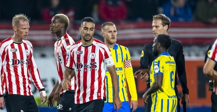 Auassar loopt leeg: Ik zie er bij ons een paar rondlopen, een paar sufkoppen