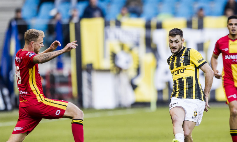 Vitesse gaat in blessuretijd verrassend onderuit tegen Go Ahead Eagles Afbeelding: Vitesse gaat in blessuretijd verrassend onderuit tegen Go Ahead Eagles