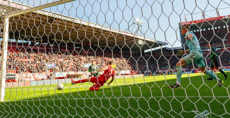 Twente onderuit door fout: 'Veel punten opgeleverd, maar nu is hij de schlemiel'