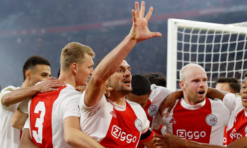 VP's Elftal van de Week: Ajax met zijn vieren na gewonnen topper tegen PSV Afbeelding: VP's Elftal van de Week: Ajax met zijn vieren na gewonnen topper tegen PSV