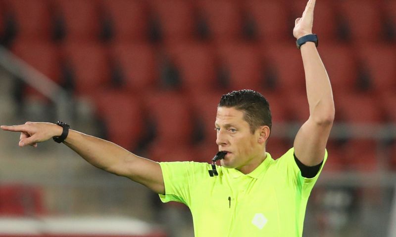 Hommeles in Nederland: twee matchen stilgelegd omdat fans leeg stadion betreden Afbeelding: Hommeles in Nederland: twee matchen stilgelegd omdat fans leeg stadion betreden