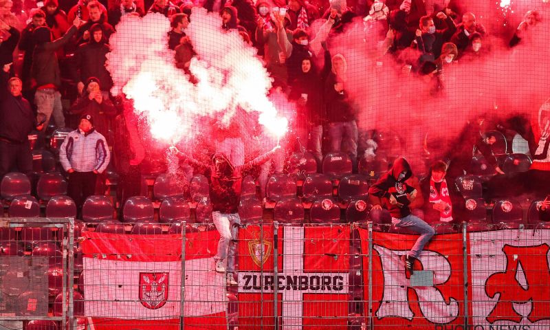 ‘Frankfurt-supporter zwaargewond afgevoerd na vuurpijl van Antwerp-fans’ Afbeelding: ‘Frankfurt-supporter zwaargewond afgevoerd na vuurpijl van Antwerp-fans’