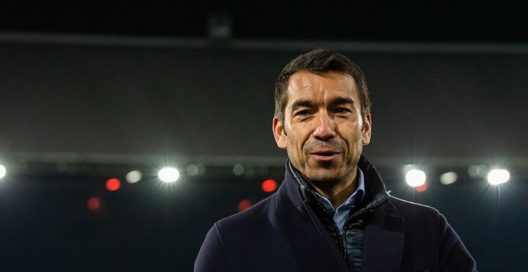 Van Bronckhorst beleeft droomdebuut bij Rangers: 'Wat ik het mooist vond? Alles!'