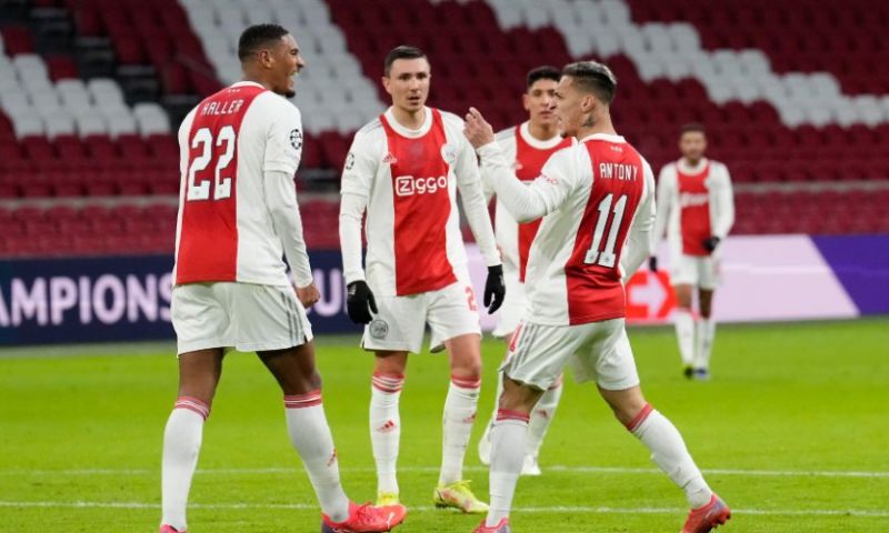 LIVE: Ajax schrijft Nederlandse CL-historie en zet foutloze reeks neer (gesloten) Afbeelding: LIVE: Ajax schrijft Nederlandse CL-historie en zet foutloze reeks neer (gesloten)