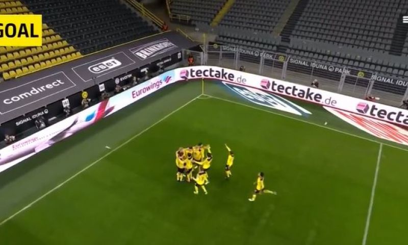 GOAL: Meunier scoort zijn eerste doelpunt van het jaar, Dortmund op voorsprong