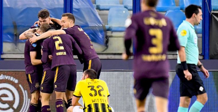 Rode kaart Openda breekt Vitesse op: Groningen wint weer eens