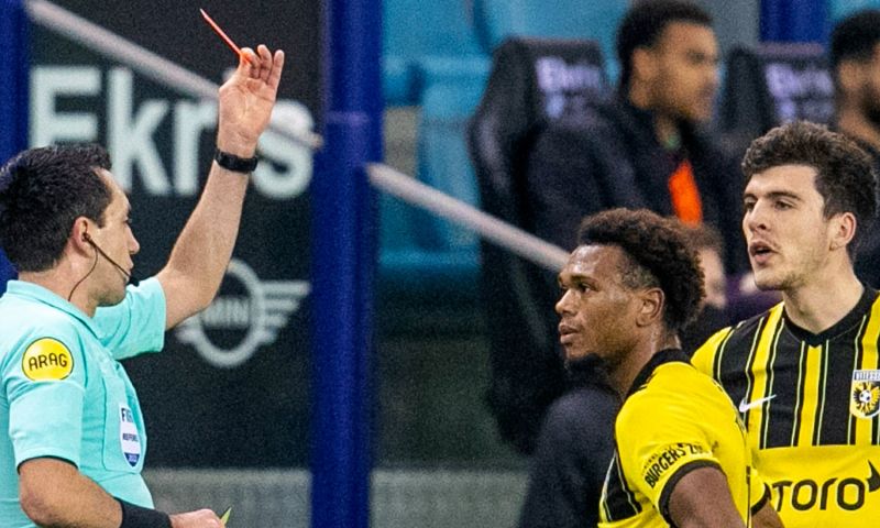 Vitesse wil Openda niet missen tegen Ajax en PSV en vecht schorsing aan