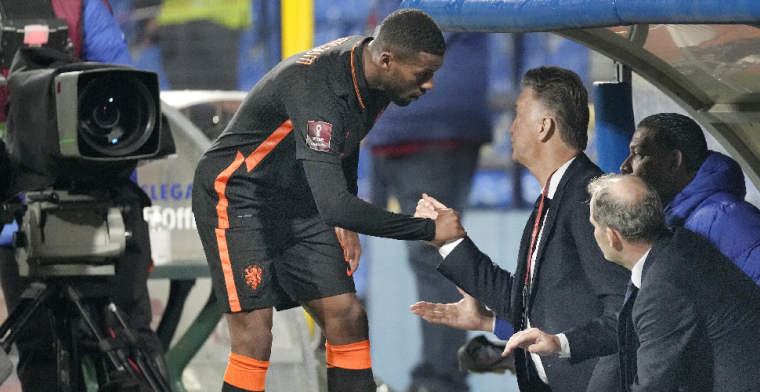 Van Gaal laat Wijnaldum links liggen: 'Hoe lastig en spijtig ik het ook vind'