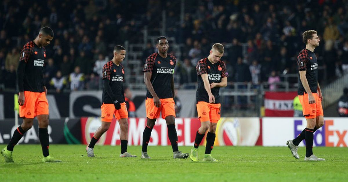 Van de Kerkhof pessimistisch: 'Een utopie, de beker moet nu het seizoen redden' - VoetbalPrimeur.nl