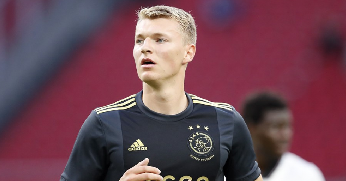 Ten Hag looft 'lieve jongen' en 'pitbull': 'Eisen bij Ajax hoger dan bij Fortuna' - VoetbalPrimeur.n