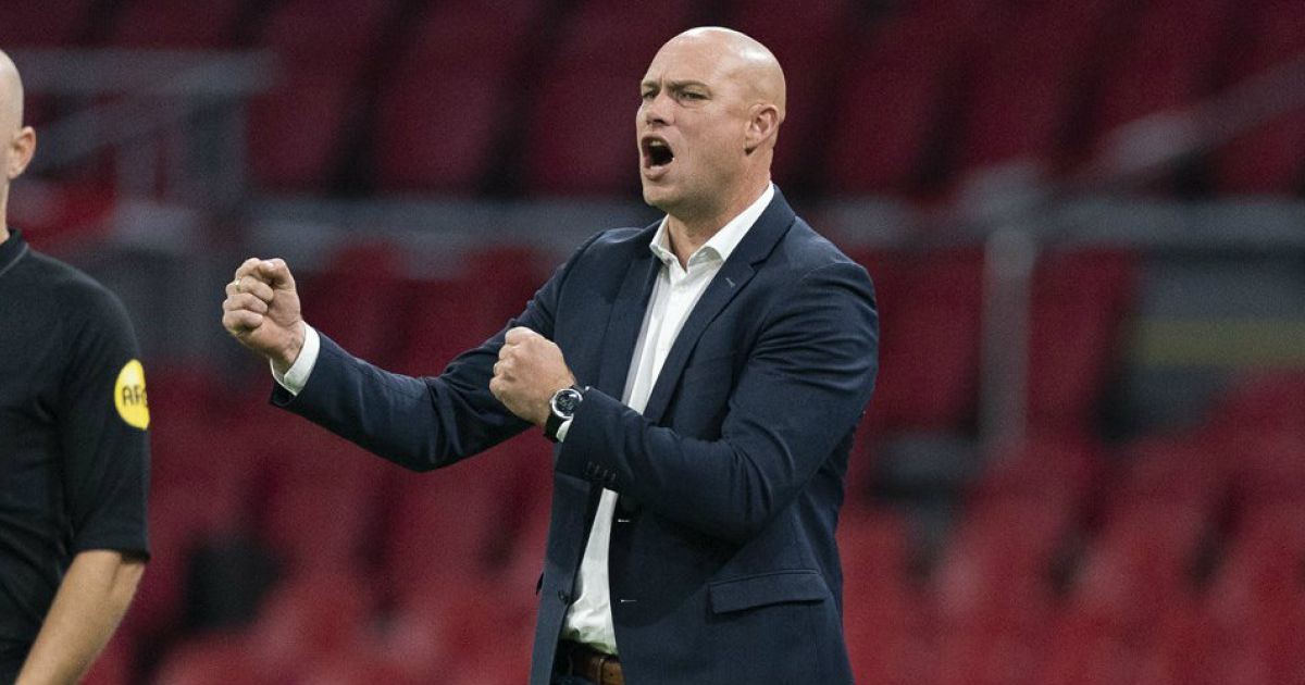 ‘Hofland heavily under fire at Fortuna: owner Gün loses confidence in coach’