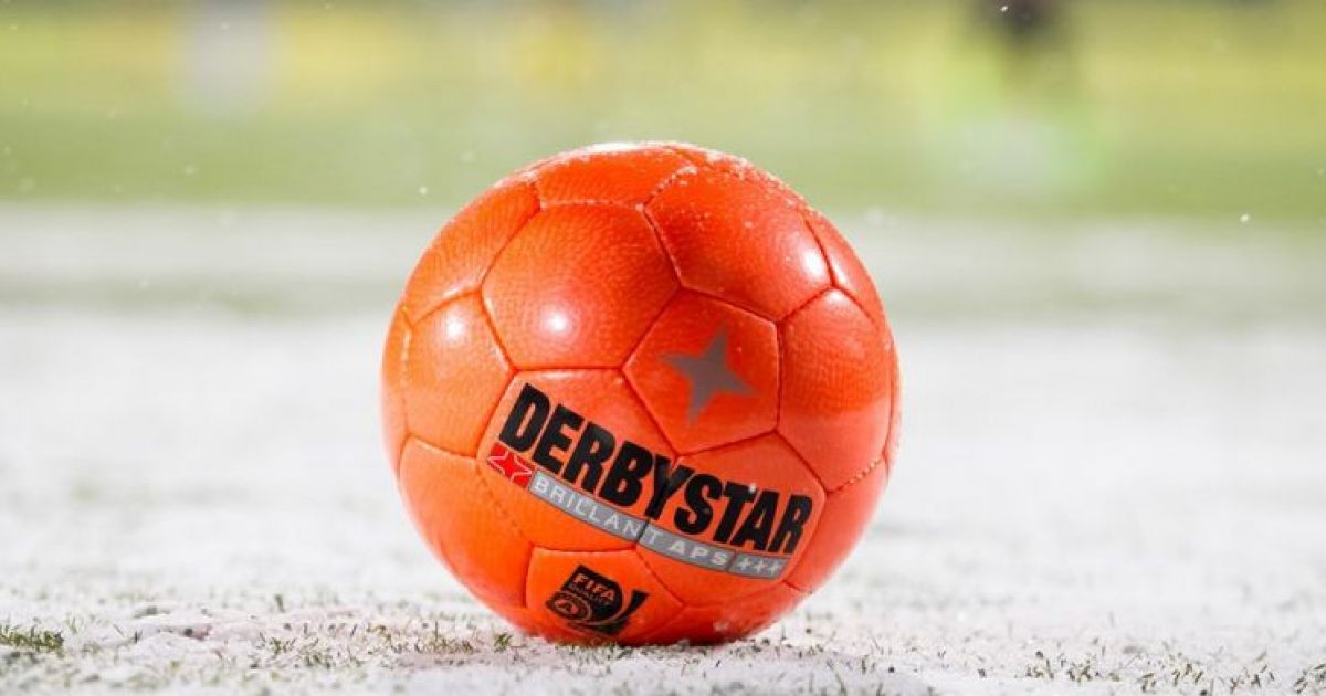 Knvb Komt In Actie En Vervroegt Vier Eredivisie Duels Door Kou Op Late Avond Voetbalprimeur Nl