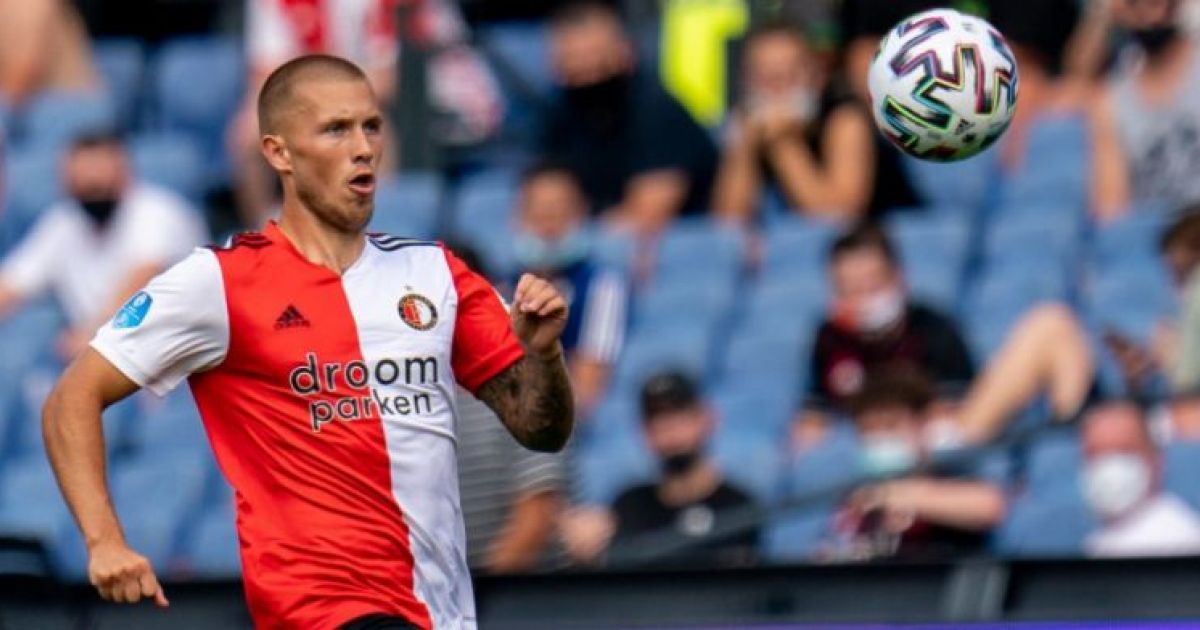 ‘At Feyenoord I had two good backs in front of me, here I am closer to it’