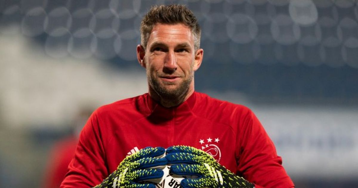 'Trainingsbeest' Stekelenburg: 'Een biertje per week is ...