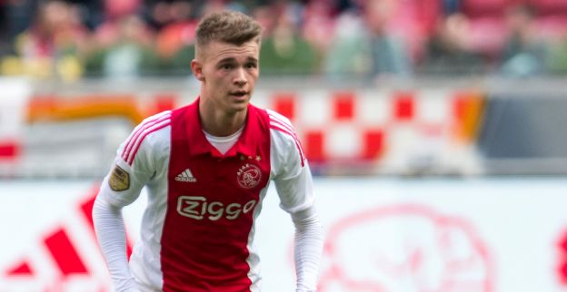 Kwakkelend Ajax bood kans aan nieuweling: 'Daar ben ik echt blij mee'