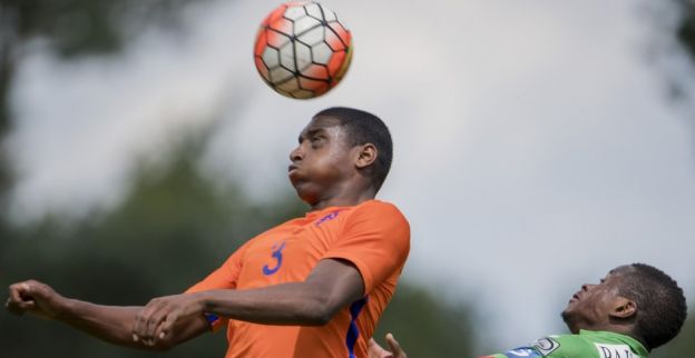 Oud-Ajacied naar PSV: 'De laatste duels heb ik twee keer gescoord, dat werd tijd'