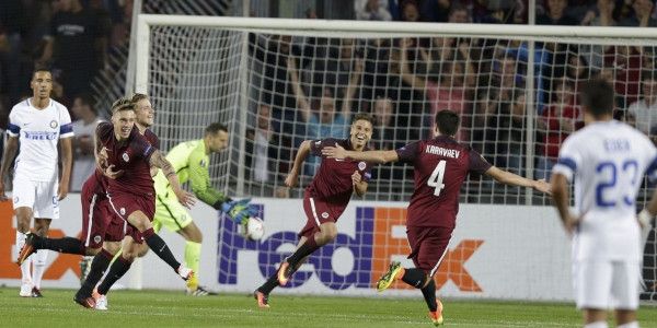 Wéér Europese rampavond voor De Boer en Inter; eerste doelpunt Maher